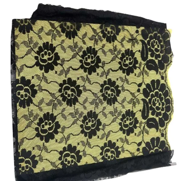 MANTILLA DE MANOLA