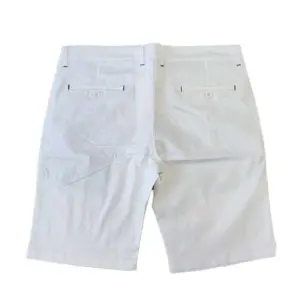 pantalones blancos chinos