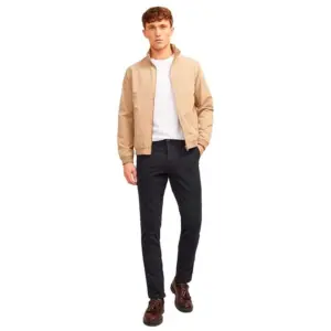 pantalones chinos negros